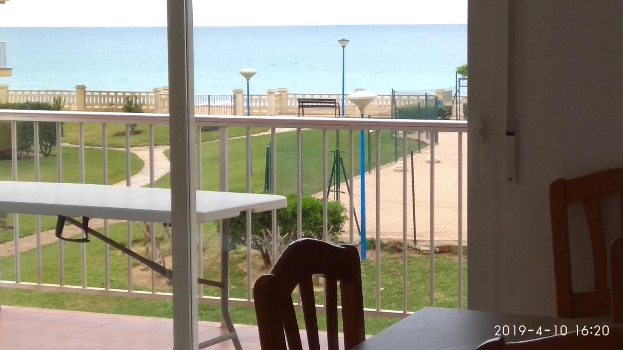 Apartamento Primera Linea De Mar Denia Exterior photo