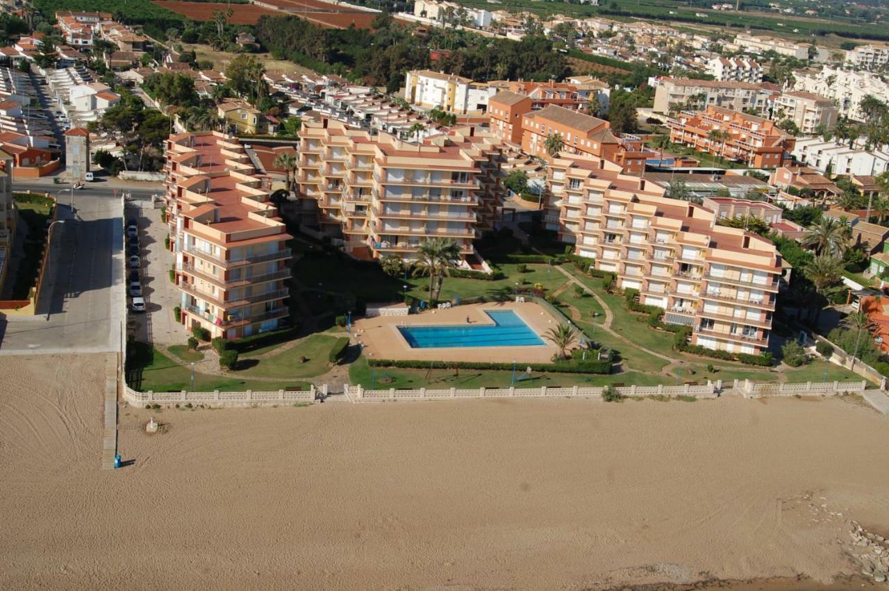 Apartamento Primera Linea De Mar Denia Exterior photo