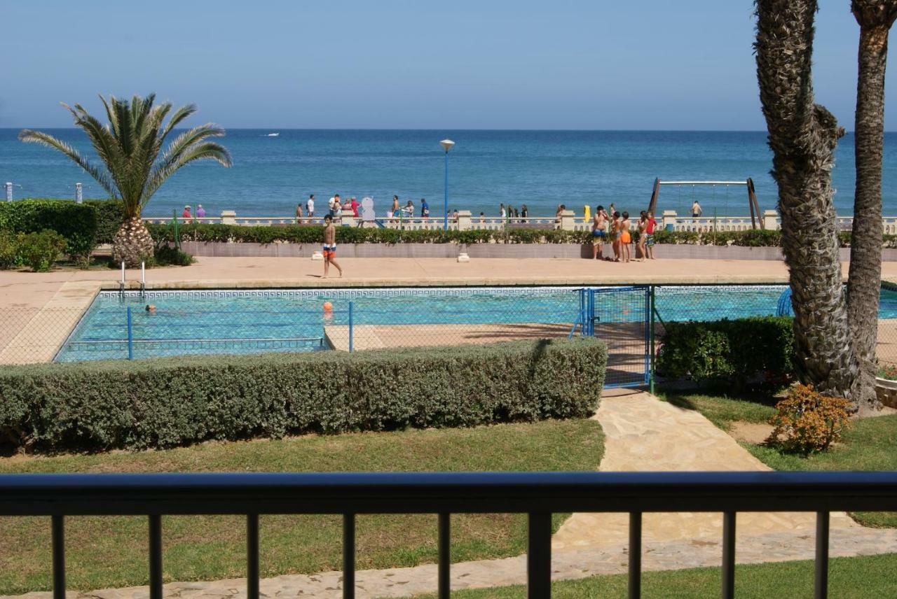 Apartamento Primera Linea De Mar Denia Exterior photo